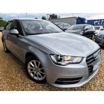 Audi A3  Hatchback 2016,  1.4 benzyna - Na sprzedaż za 43 499 zł - Tychy - zdjęcie 2