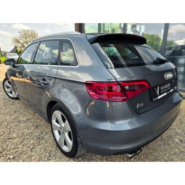 Audi A3  Hatchback 2016,  2.0 diesel, automat - Na sprzedaż za 51 499 zł - Tychy - zdjęcie 4