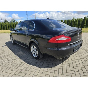 Skoda Superb  Hatchback 2012,  1.4 benzyna - Na sprzedaż za 22 900 zł - Kutno - zdjęcie 11