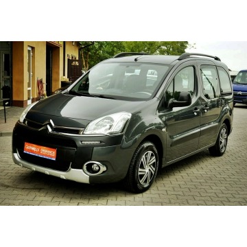 Citroen Berlingo 2015,  1.6 diesel - Na sprzedaż za 18 900 zł - Płock - zdjęcie 9