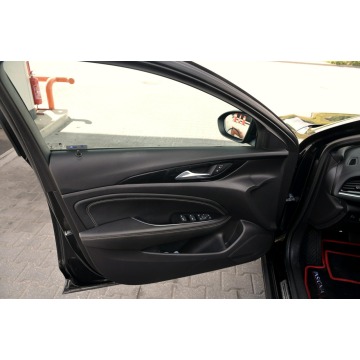 Opel Insignia  Sedan/Limuzyna 2017,  2.0 diesel, automat - Na sprzedaż za 57 900 zł - Ostrów Mazowiecka - zdjęcie 11