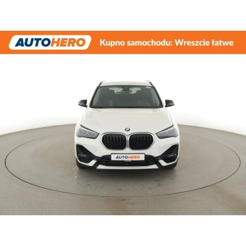 BMW X1  SUV 2020,  1.5 hybryda, automat - Na sprzedaż za 72 700 zł - Warszawa - zdjęcie 11