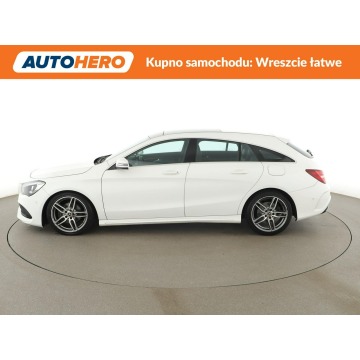 Mercedes - Benz CLA-klasa  Kombi 2019,  1.6 benzyna, automat - Na sprzedaż za 68 900 zł - Warszawa - zdjęcie 2