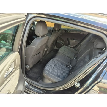 Opel Astra  Kombi 2016,  1.4 benzyna - Na sprzedaż za 38 900 zł - Radom - zdjęcie 12