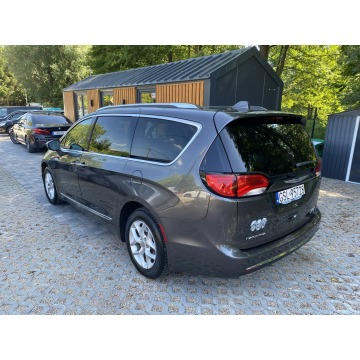 Chrysler Pacifica  Minivan/Van 2020,  3.6 benzyna, automat - Na sprzedaż za 78 900 zł - Kobylnica - zdjęcie 7