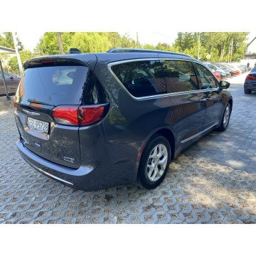 Chrysler Pacifica  Minivan/Van 2020,  3.6 benzyna, automat - Na sprzedaż za 78 900 zł - Kobylnica - zdjęcie 5