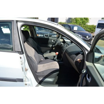 Renault Megane  Sedan/Limuzyna 2004,  1.4 benzyna - Na sprzedaż za 2 999,00 zł - Częstochowa - zdjęcie 8