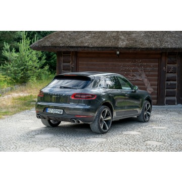 Porsche Macan  SUV 2016,  3.0 diesel, automat - Na sprzedaż za 109 777 zł - Ropczyce - zdjęcie 4