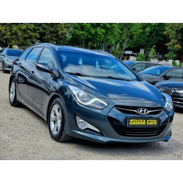 Hyundai i40  Kombi 2013,  1.7 diesel - Na sprzedaż za 25 900 zł - Szczecin - zdjęcie 3