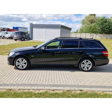 Mercedes - Benz E-klasa  Kombi 2012,  2.2 diesel, automat - Na sprzedaż za 47 500 zł - Strobice - zdjęcie 3