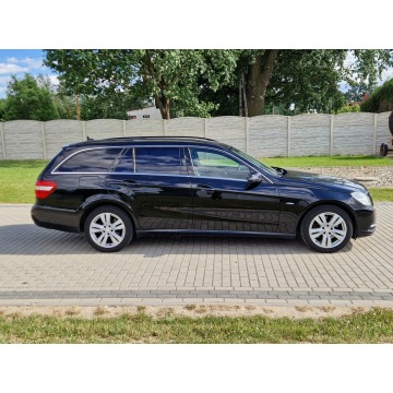 Mercedes - Benz E-klasa  Kombi 2012,  2.2 diesel, automat - Na sprzedaż za 47 500 zł - Strobice - zdjęcie 10