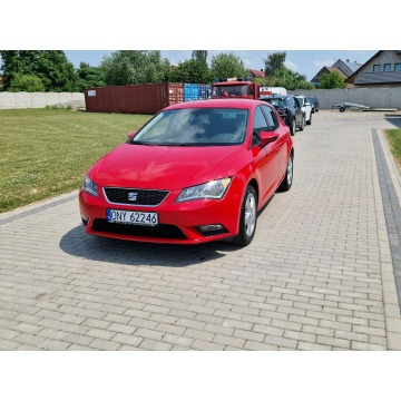 Seat Leon  Hatchback 2015,  1.2 benzyna - Na sprzedaż za 25 900 zł - Strobice - zdjęcie 2