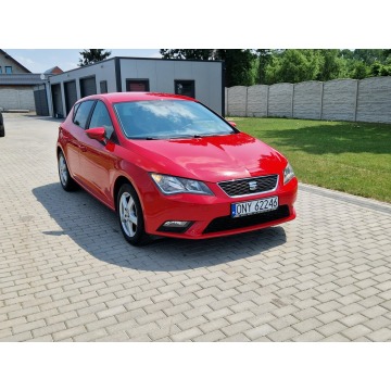 Seat Leon  Hatchback 2015,  1.2 benzyna - Na sprzedaż za 25 900 zł - Strobice - zdjęcie 9