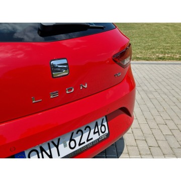 Seat Leon  Hatchback 2015,  1.2 benzyna - Na sprzedaż za 25 900 zł - Strobice - zdjęcie 12
