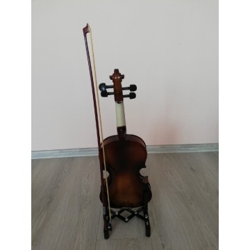 Sprzedam fabrycznie nowiutkie skrzypce 4/4. - Instrumenty - Tomaszów Mazowiecki - zdjęcie 2