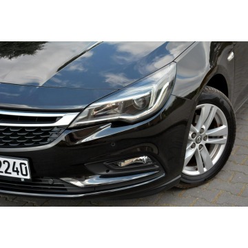 Opel Astra  Hatchback 2017,  1.4 benzyna - Na sprzedaż za 35 900 zł - Ostrów Mazowiecka - zdjęcie 8