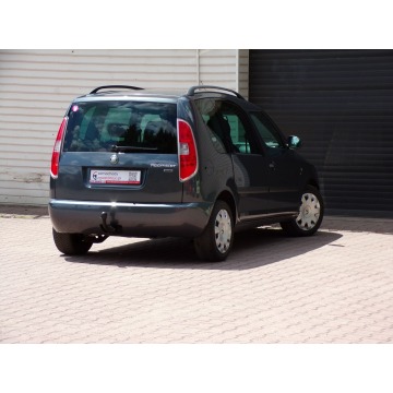 Skoda Roomster  Hatchback 2009,  1.6 benzyna - Na sprzedaż za 15 900 zł - Mikołów - zdjęcie 12