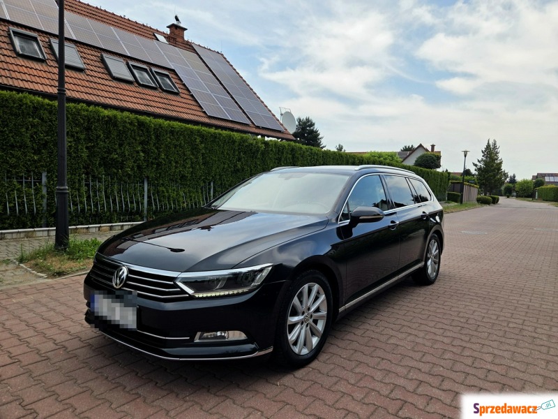 Volkswagen Passat  Kombi 2015,  2.0 diesel, automat - Na sprzedaż za 47 900 zł - Tychy