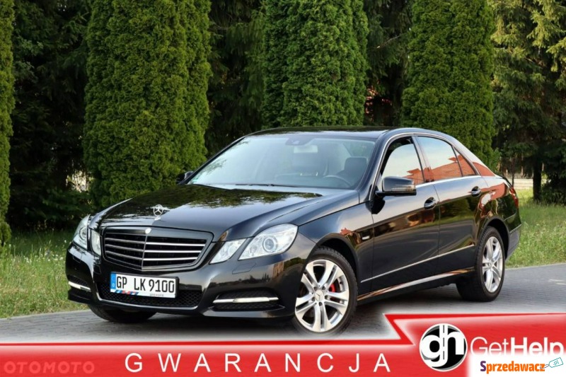 Mercedes - Benz E-klasa  Sedan/Limuzyna 2010,  1.8 benzyna - Na sprzedaż za 37 900 zł - Ostrów Mazowiecka