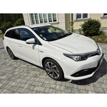 Toyota Auris  Hatchback 2018,  1.8 hybryda, automat - Na sprzedaż za 56 800 zł - Drelów - zdjęcie 2