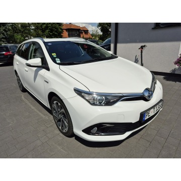 Toyota Auris  Hatchback 2018,  1.8 hybryda, automat - Na sprzedaż za 56 800 zł - Drelów - zdjęcie 3