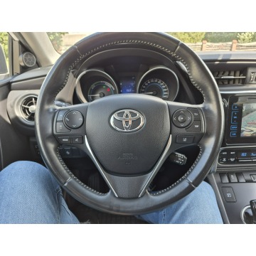 Toyota Auris  Hatchback 2018,  1.8 hybryda, automat - Na sprzedaż za 56 800 zł - Drelów - zdjęcie 12