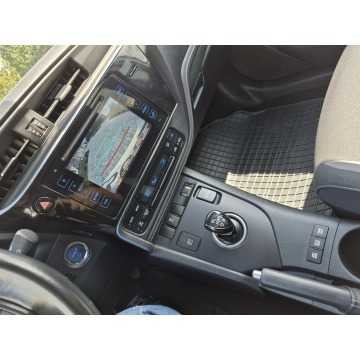 Toyota Auris  Hatchback 2018,  1.8 hybryda, automat - Na sprzedaż za 56 800 zł - Drelów - zdjęcie 11