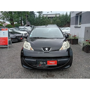 Peugeot 107  Hatchback 2007,  998.0 benzyna - Na sprzedaż za 10 900 zł - Janów Lubelski - zdjęcie 2