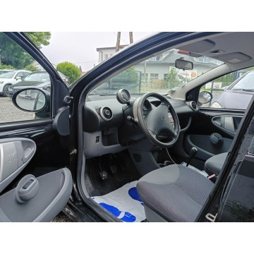 Peugeot 107  Hatchback 2007,  998.0 benzyna - Na sprzedaż za 10 900 zł - Janów Lubelski - zdjęcie 6