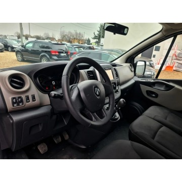 Renault Trafic  Kombi 2015,  1.6 diesel - Na sprzedaż za 43 999 zł - Tychy - zdjęcie 12