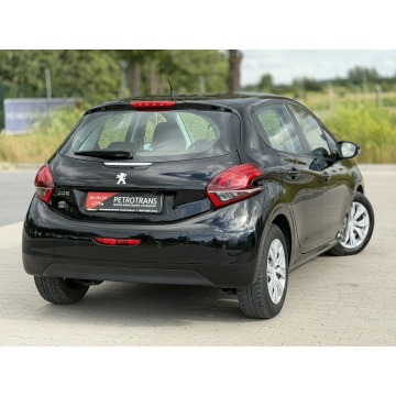 Peugeot 208  Hatchback 2018,  1.5 diesel - Na sprzedaż za 25 900 zł - Mrągowo - zdjęcie 11