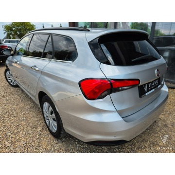 Fiat Tipo  Kombi 2017,  1.4 benzyna - Na sprzedaż za 37 499 zł - Tychy - zdjęcie 4