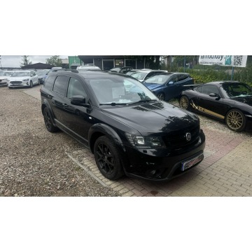 Fiat Freemont  SUV 2014,  2.0 diesel, automat - Na sprzedaż za 37 997 zł - Gdańsk - zdjęcie 2