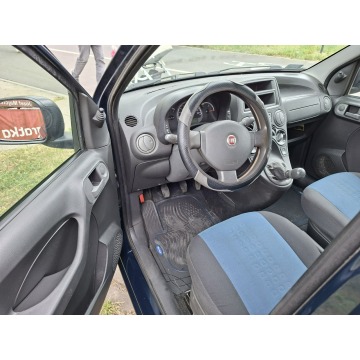 Fiat Panda  Hatchback 2011,  1.2 benzyna - Na sprzedaż za 9 500,00 zł - Łódź - zdjęcie 7