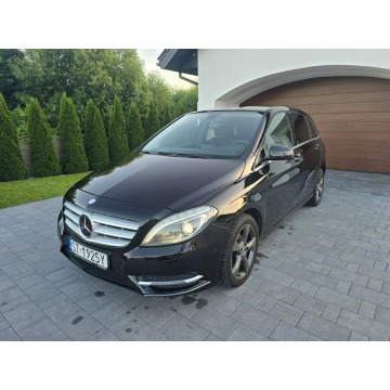 Mercedes B 180 - Automat | Xenon | Tempomat | Zadbany