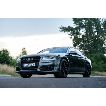 Audi S8  Sedan/Limuzyna 2017,  4.0 benzyna, automat - Na sprzedaż za 157 777 zł - Ropczyce - zdjęcie 2