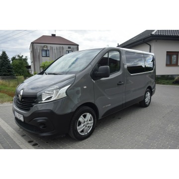 Renault Trafic  Bus 2016,  1.6 diesel - Na sprzedaż za 49 900 zł - Majdan Sieniawski - zdjęcie 4