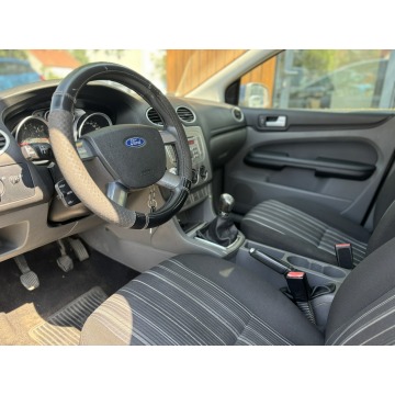 Ford Focus  Kombi 2009,  1.6 diesel - Na sprzedaż za 4 999,00 zł - Poznań - zdjęcie 6