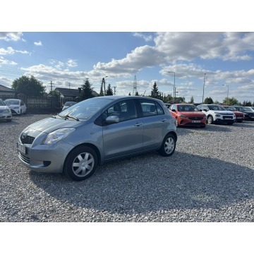 Toyota Yaris  Hatchback 2006,  1.3 benzyna - Na sprzedaż za 13 800 zł - Rawa Mazowiecka - zdjęcie 5
