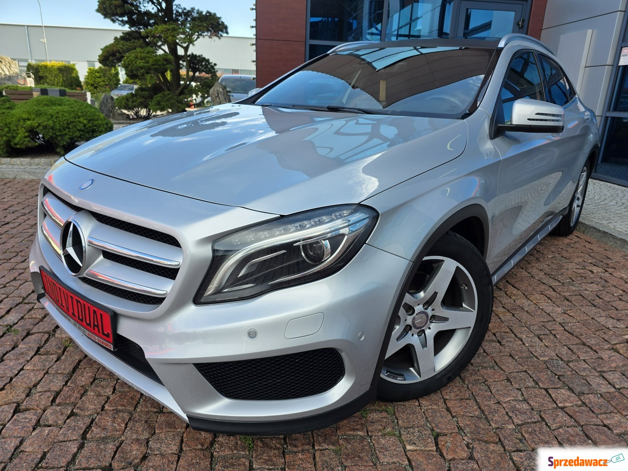 Mercedes - Benz GLA-klasa 2014