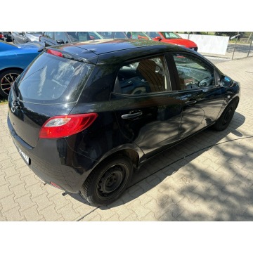 Mazda 2  Hatchback 2008,  1.3 benzyna - Na sprzedaż za 7 500,00 zł - Poznań - zdjęcie 3