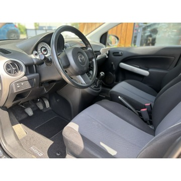 Mazda 2  Hatchback 2008,  1.3 benzyna - Na sprzedaż za 7 500,00 zł - Poznań - zdjęcie 5