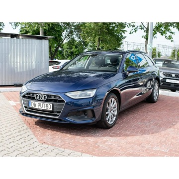 Audi A4  Kombi 2023,  2.0 diesel, automat - Na sprzedaż za 93 840 zł - Gdynia - zdjęcie 2