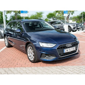 Audi A4  Kombi 2023,  2.0 diesel, automat - Na sprzedaż za 93 840 zł - Gdynia - zdjęcie 3