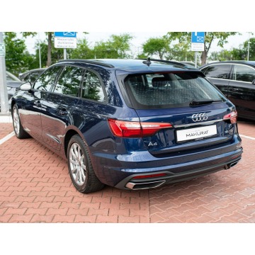 Audi A4  Kombi 2023,  2.0 diesel, automat - Na sprzedaż za 93 840 zł - Gdynia - zdjęcie 4