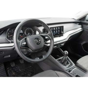 Skoda Octavia  Kombi 2023,  1.5 benzyna - Na sprzedaż za 82 840 zł - Gdynia - zdjęcie 6