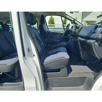 Opel Vivaro  Bus 2019,  1.6 diesel - Na sprzedaż za 57 900 zł - Cisiec - zdjęcie 6