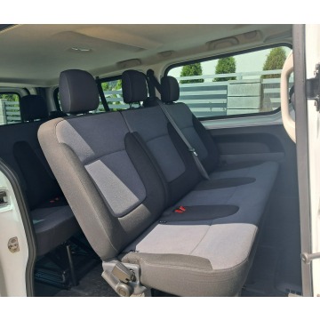 Opel Vivaro  Bus 2019,  1.6 diesel - Na sprzedaż za 57 900 zł - Cisiec - zdjęcie 12