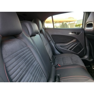 Mercedes - Benz GLA-klasa  SUV 2014,  2.1 diesel, automat - Na sprzedaż za 58 800 zł - Lelice - zdjęcie 4