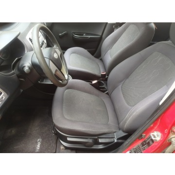 Hyundai i20  Hatchback 2010,  1.2 benzyna - Na sprzedaż za 9 500,00 zł - Toruń - zdjęcie 5